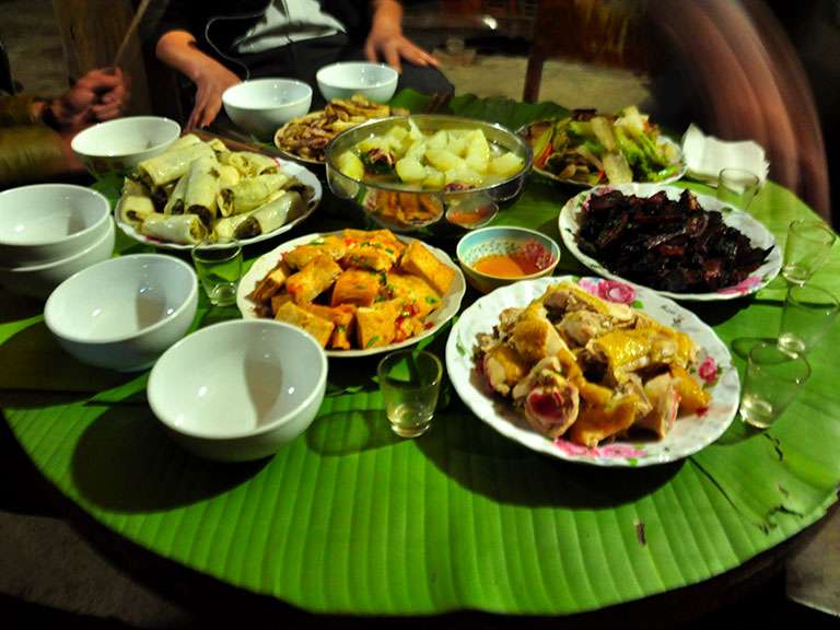 super-dinner-at-hung-homestay