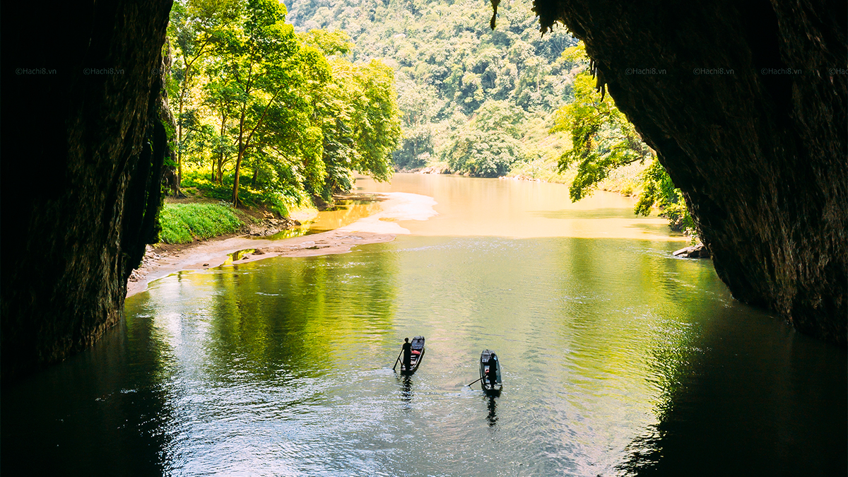 3-day Ba Be lake and Ban Gioc waterfall, Nguom Ngao cave