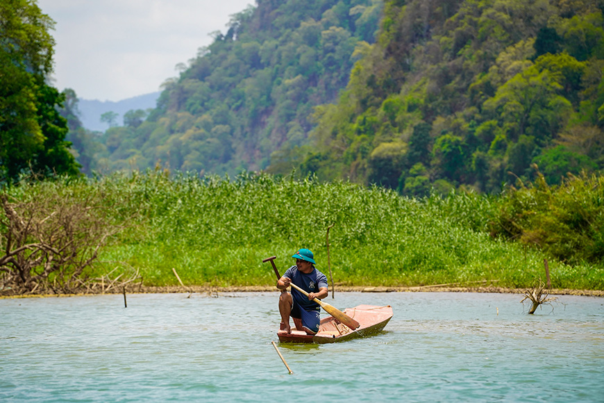 pirogue