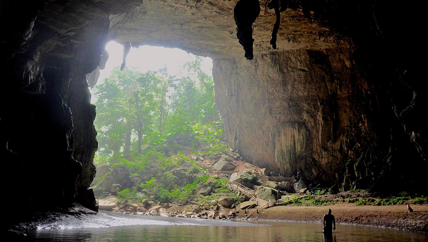 La mystérieuse grotte de Na Phoong : Un joyau caché du parc national de Ba Be