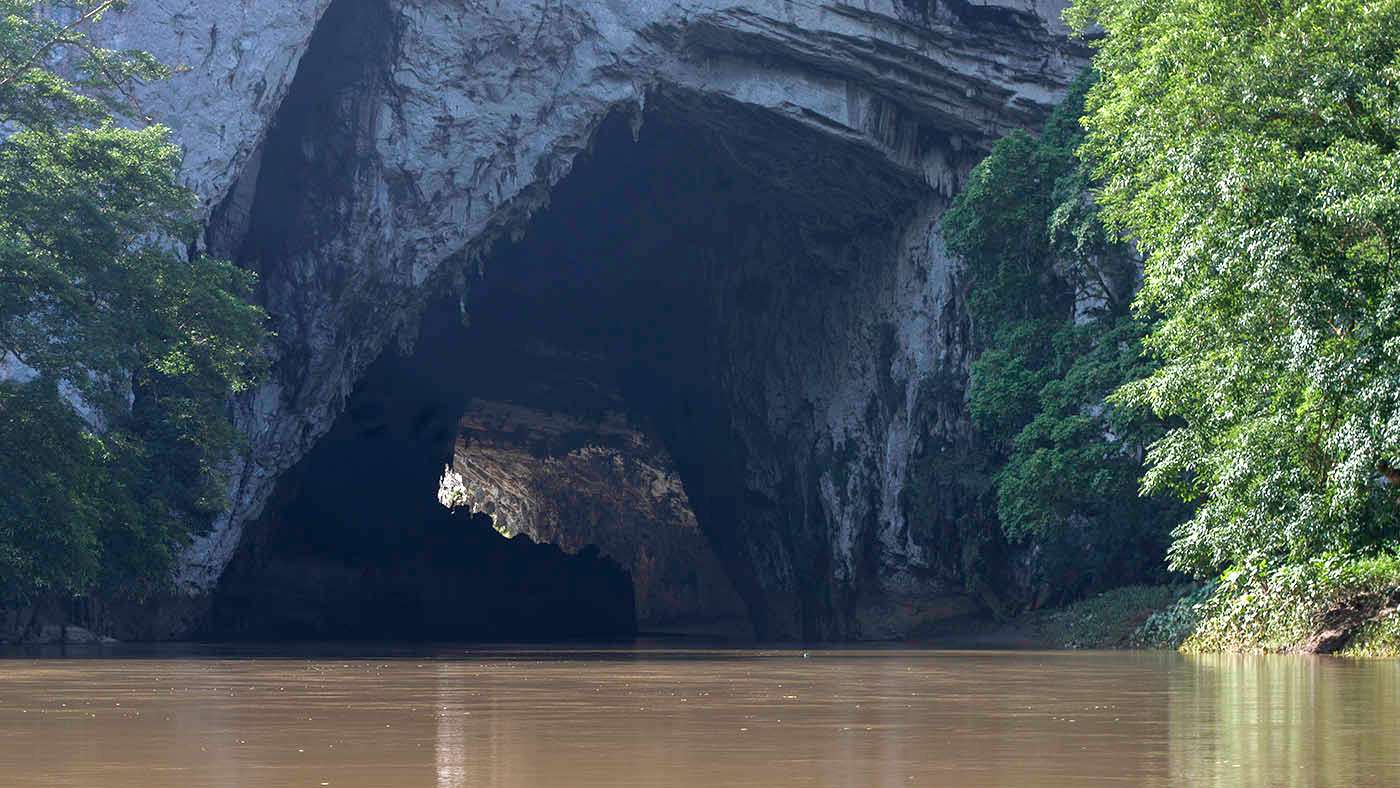 Puong Cave