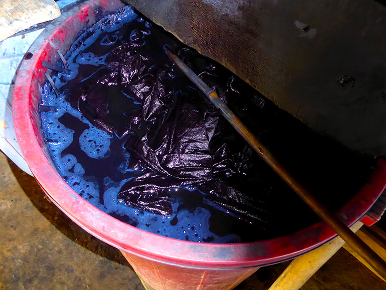 Indigo dyeing techniques of the ethnic minority groups of Northern Vietnam
