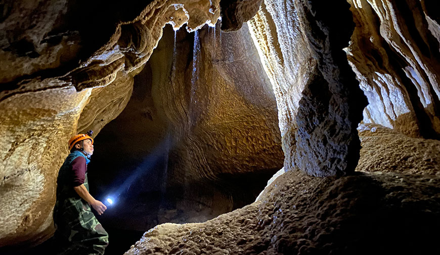 Tham Phay cave expedition - Kayaking, trekking in Ba Be 2 days